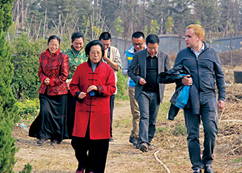 英格蘭東北教育集團(tuán)執(zhí)行總裁湯姆先生前來明珠園參觀學(xué)習(xí)